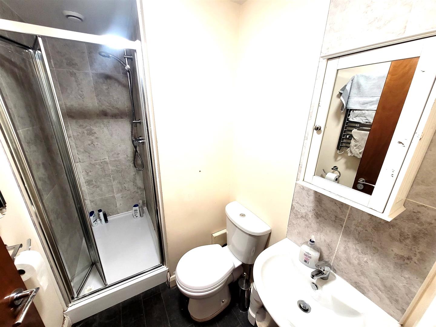 Flat 1, 42 North Road, Lancaster, LA1 1NY